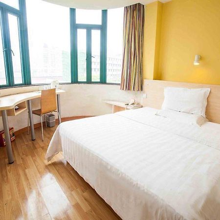 7 Days Inn Shenyang Bei Hang Commercial Street Екстер'єр фото